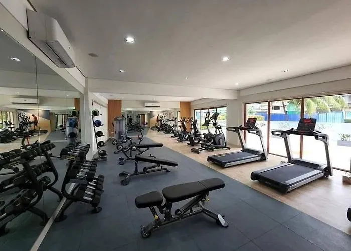 Field Residences Near Airport Apartamento Manila