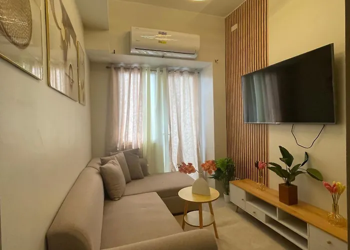 Field Residences Near Airport