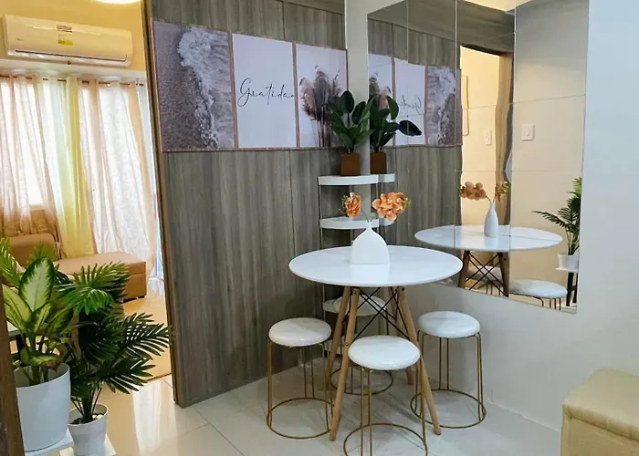 Apartamento Field Residences Near Airport Manila